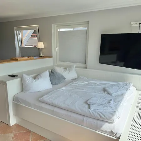 Alice, App 34-15 Westerland